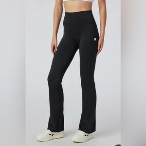 Vuori Halo Slim Flare